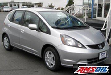 Motor oil designed for your 2012 Honda FIT