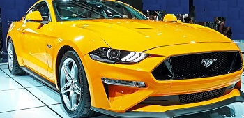 Motor oil designed for your 2018 Ford MUSTANG